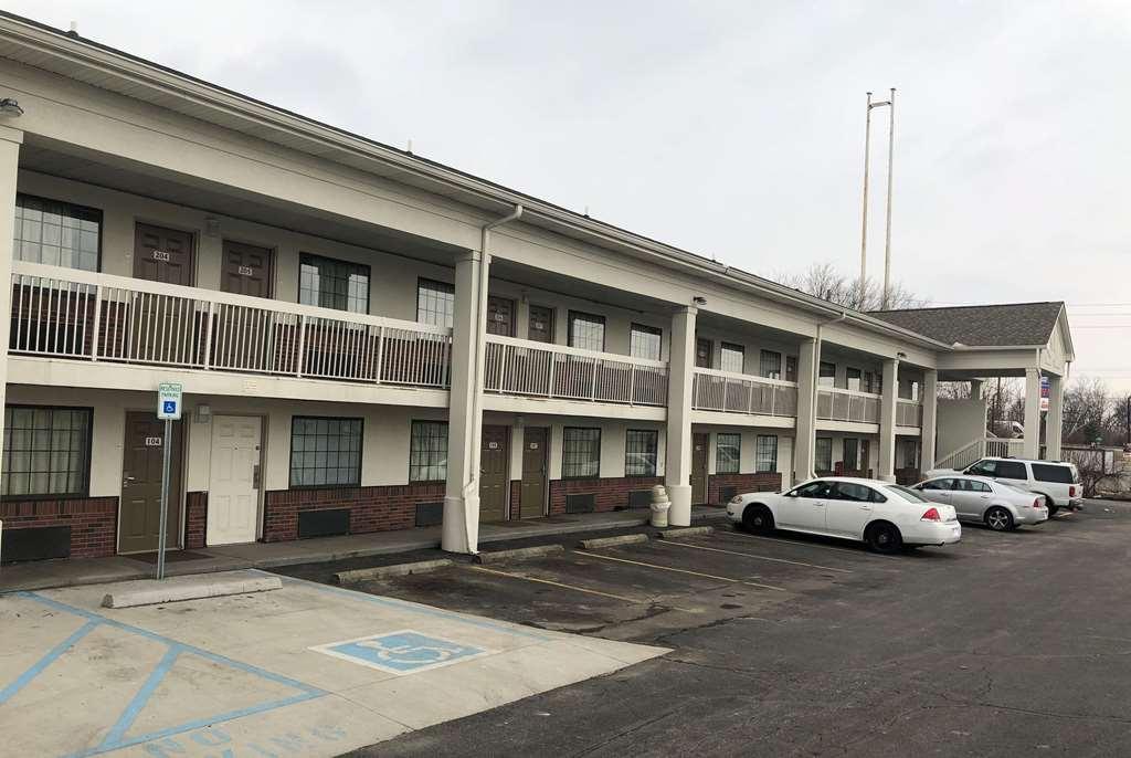 Days Inn By Wyndham Indianapolis South Eksteriør billede